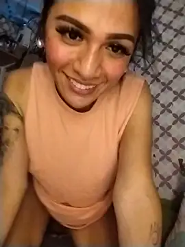 Chat +18 de Yourbabyshane ao vivo
