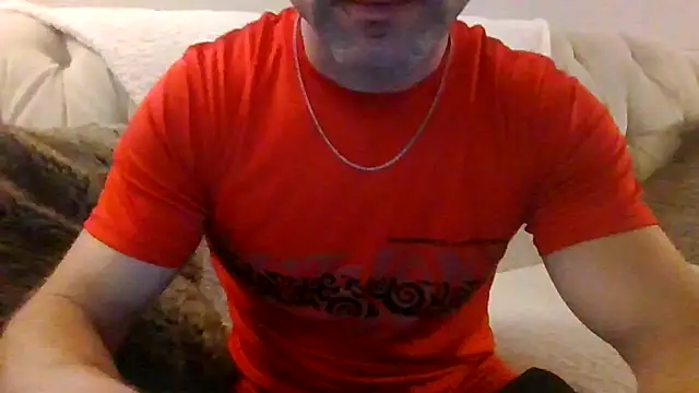 HotStraightDude live XXX chat