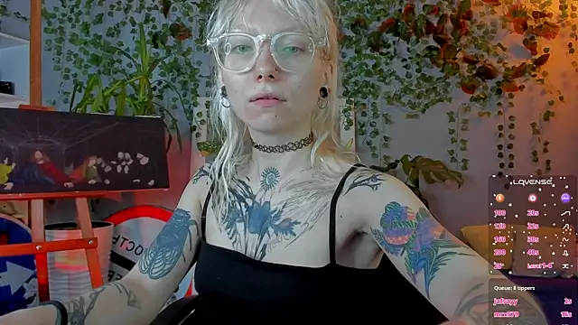 tattoo_art_baby Chat XXX live