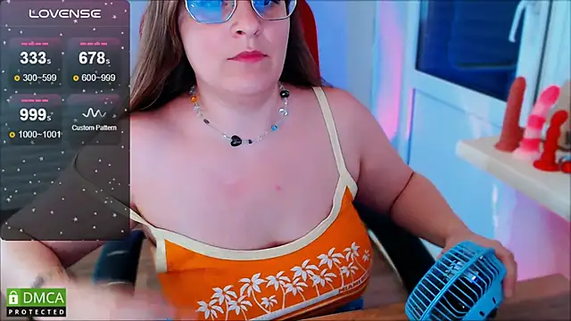 Elizabeth_Sunlight Live XXX-Chat