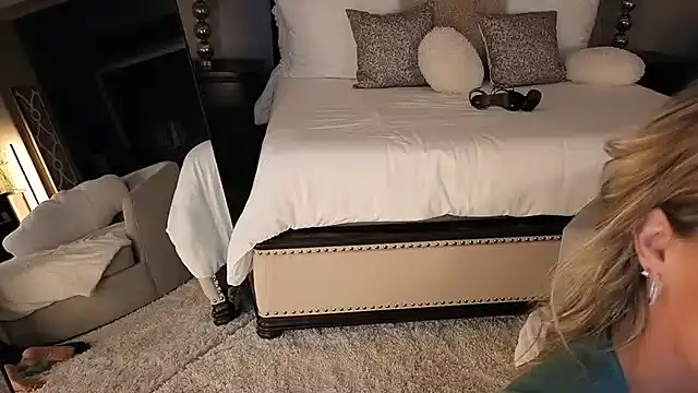 Czat XXX na żywo – Hot_Wife_Amber