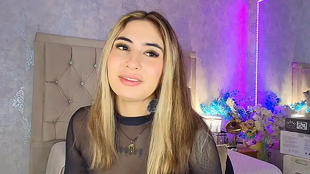 Czat XXX na żywo – nini_love01