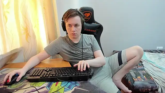 iliaskrislove's Live XXX Chat