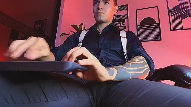 ALPHA_DOMINUS_: απευθείας συνομιλία ΧΧΧ