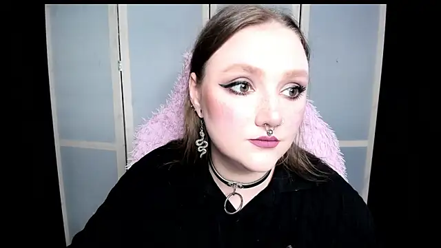 YourDyingBride's Live XXX Chat