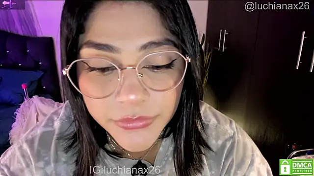 lucy26_ Chat XXX live