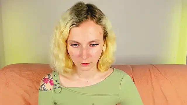 LikiLips Live XXX-Chat