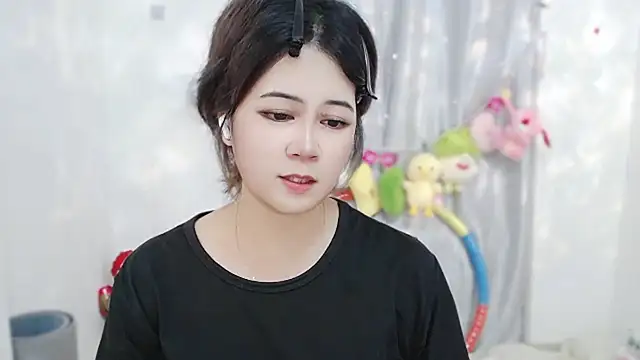 Fan_ting Adlı Modelin Canlı XXX Sohbeti