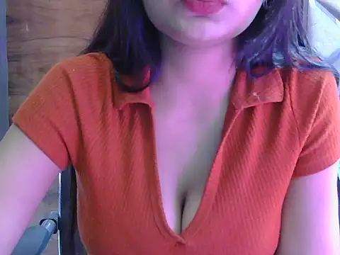 miss-riyaa Obrolan Langsung XXX