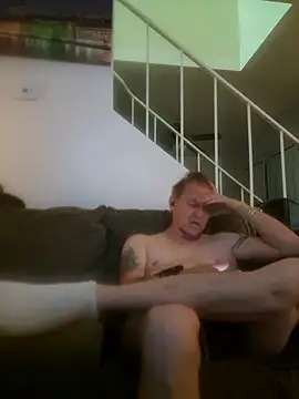 Živý XXX chat yourMasterisBored