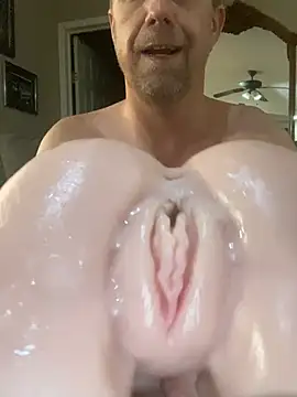 Chat XXX en directo de Realybigdill