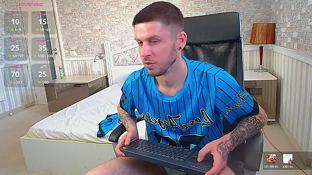 JonahShaw's Live XXX Chat