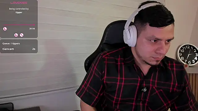 Rick_Adams élő XXX-chatje