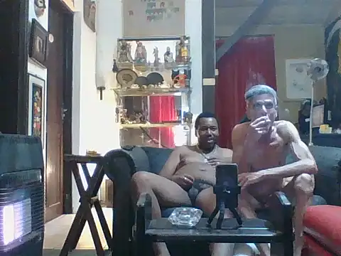 XXX chat uživo modela Pretochavedeouro32