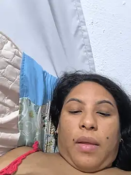Chat +18 de Francesca_ferrari ao vivo