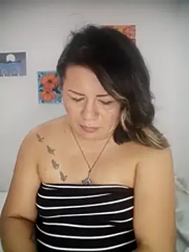 angi_daw's Live XXX Chat
