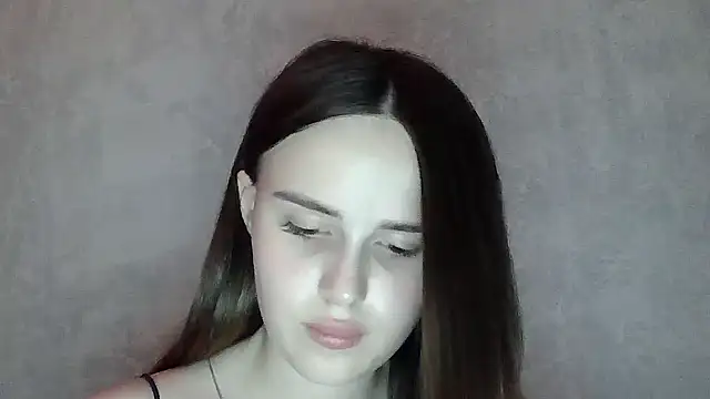 Chat +18 de SweetLoraa ao vivo