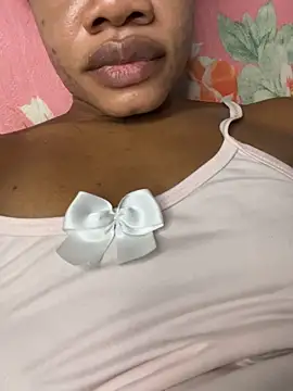 Czat XXX na żywo – _yisela_