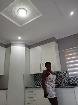SexySlender_98's Webcam Show