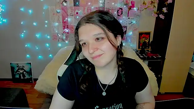 Kate_Acid Chat XXX in diretta