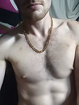 Aarondeweese27 Show in webcam