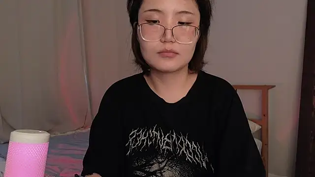 nullgirl Chat XXX in diretta