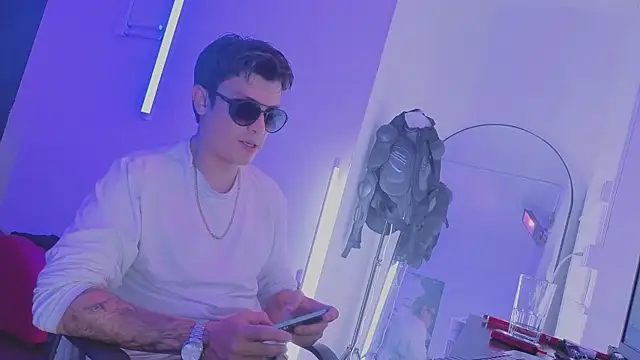 angel_still_ – Naživo XXX chat