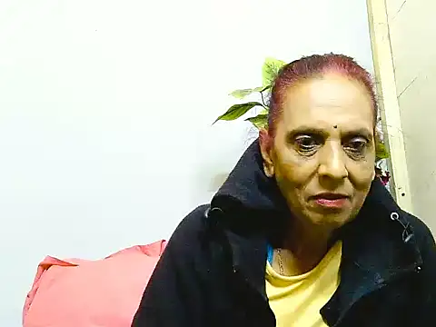 Hot_queen58 现场XXX聊天