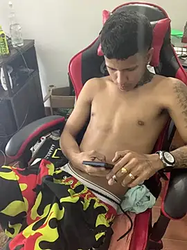 Anthony_clark1's Live XXX Chat