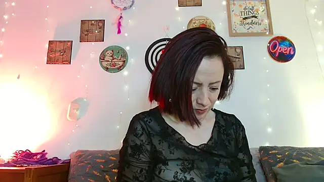 Chat XXX en directo de Katicalatinmilf