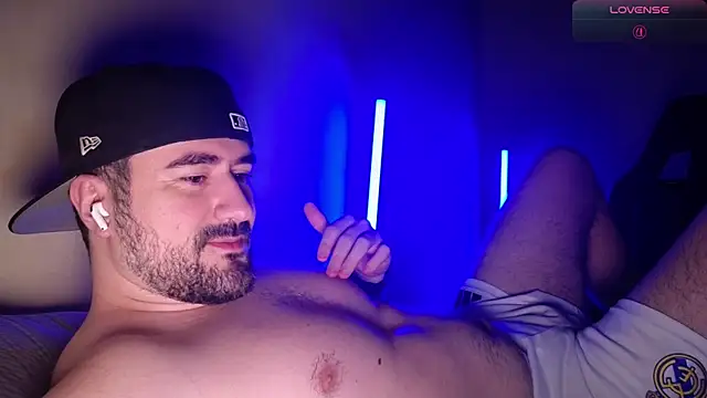 DominantTheon Live XXX chat