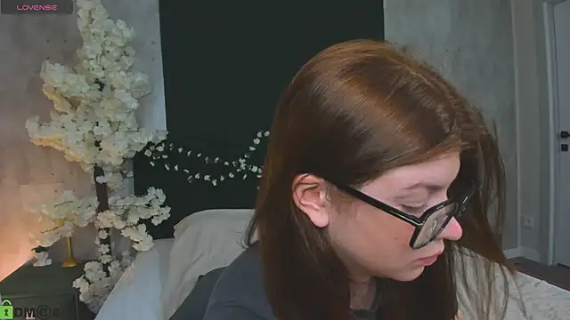 دردشة Nika_Jonson الجنسية المباشرة