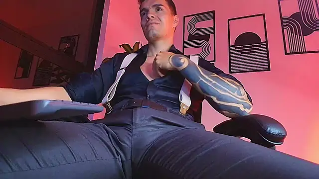 ALPHA_DOMINUS_ – Naživo XXX chat
