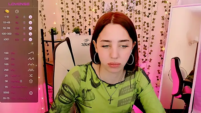 CharliGrace_'s Live XXX Chat