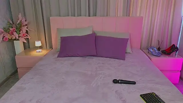 Ariana_Petite's Live XXX Chat