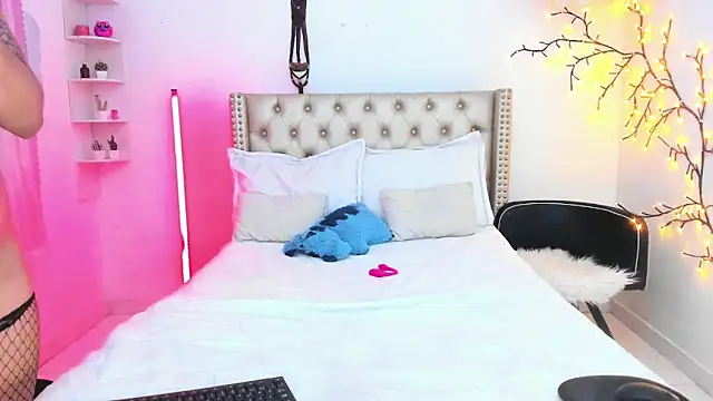 LenaStylesOA: вебкам-шоу
