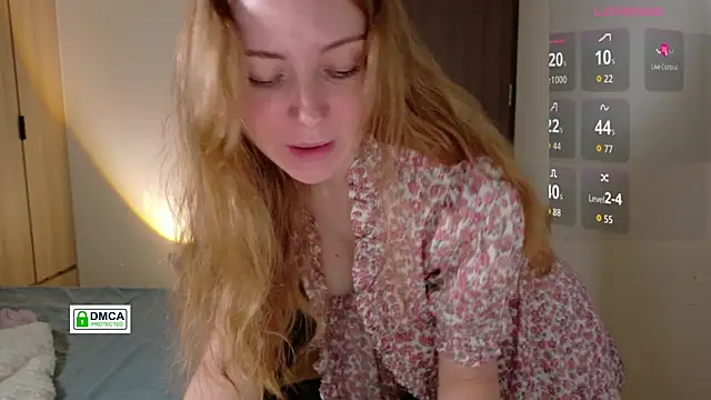 RedFires live XXX chat