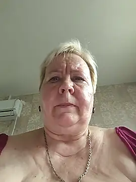 EffectFiona Adlı Modelin Canlı XXX Sohbeti