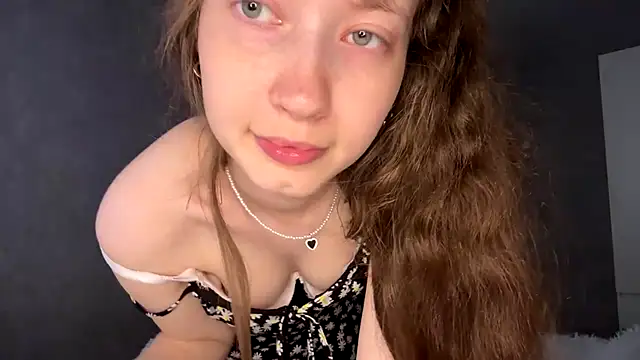 Emily_Mur_ Obrolan Langsung XXX