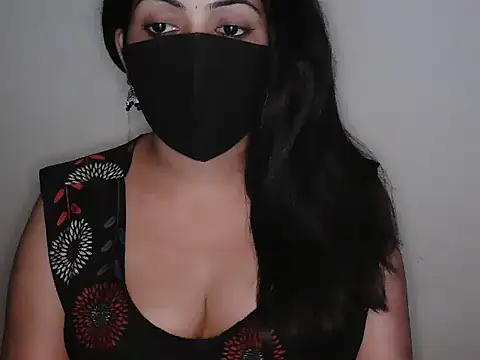 XXX chat uživo modela Reddy_Trisha