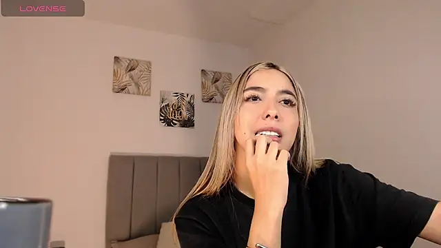 צ'אט XXX בשידור חי של Marian_se