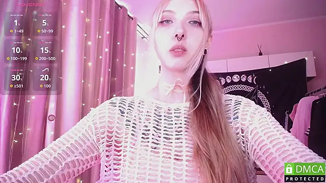 Chat +18 de JustMeowGirl ao vivo