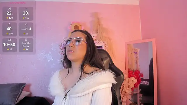 Emily_Roussee's Live XXX Chat
