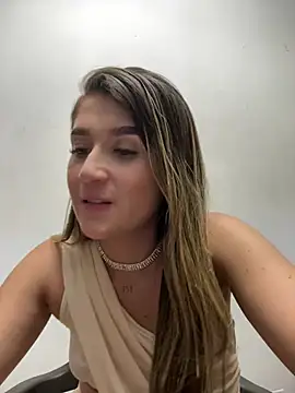IsabelleMilan Chat XXX in diretta