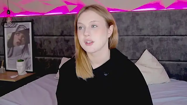 CaitlinSugar Live XXX-Chat
