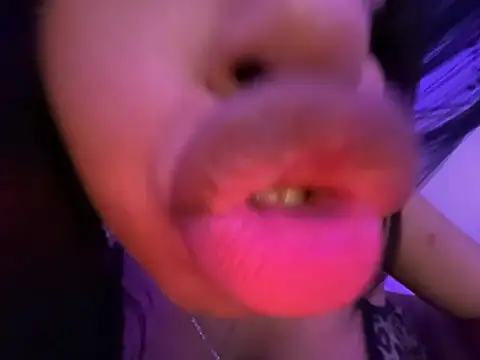 Chat +18 de venusfairys ao vivo