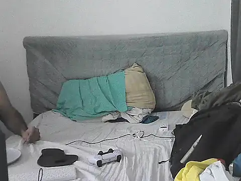 IronSideBear's Live XXX Chat