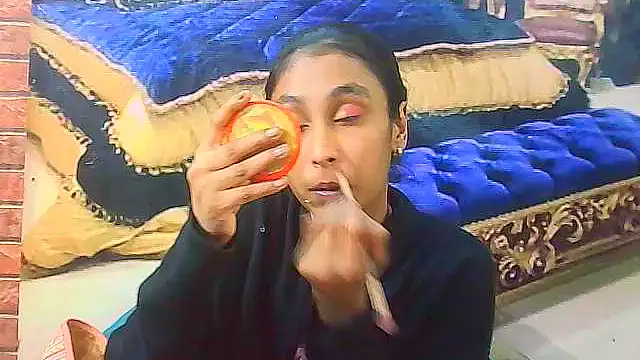 IndianSexyButt Live XXX-Chat