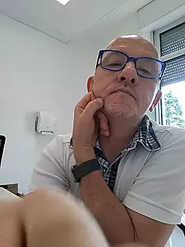 Robyxblu1 webcam show