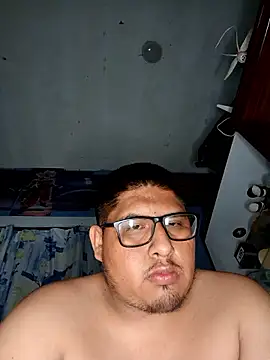 ramito1007 Adlı Modelin Canlı XXX Sohbeti